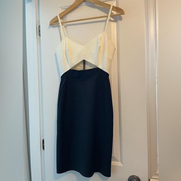 French Connection dress - Picture 2 of 4